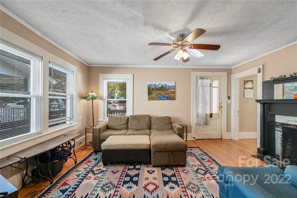 21 Fulton Street Asheville NC 28801