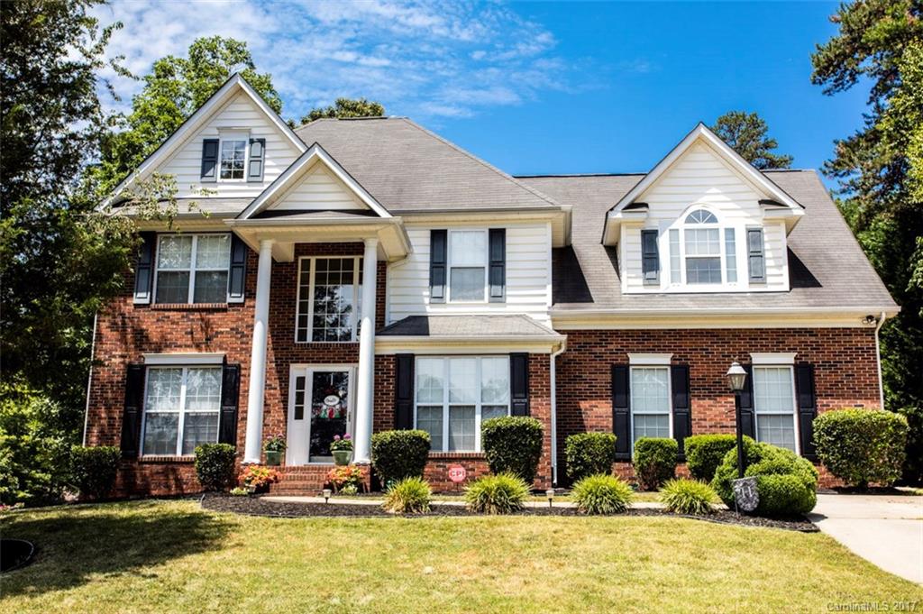 184 Rocky Knoll Court Denver NC 28037