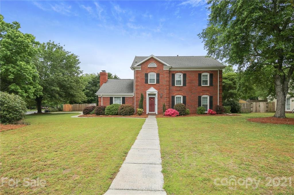4760 Carberry Court Charlotte NC 28226