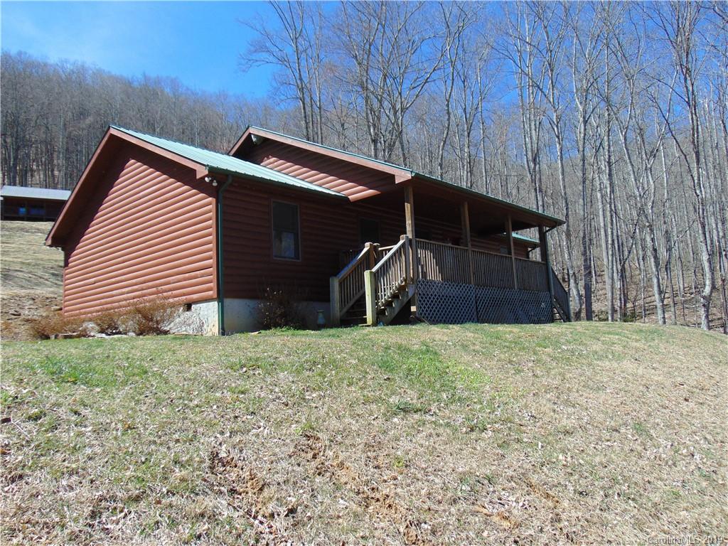 194 Suspense Drive Burnsville NC 28714