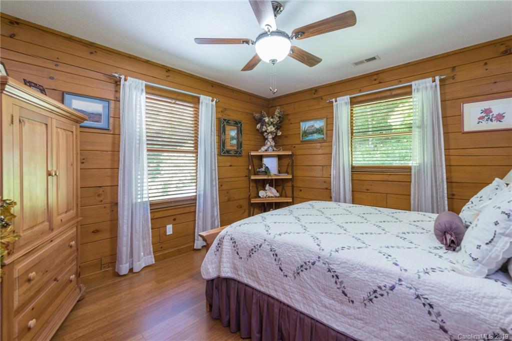 1427 Gateway Parkway Old Fort NC 28762