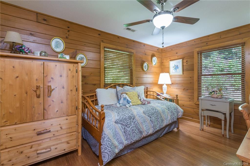 1427 Gateway Parkway Old Fort NC 28762