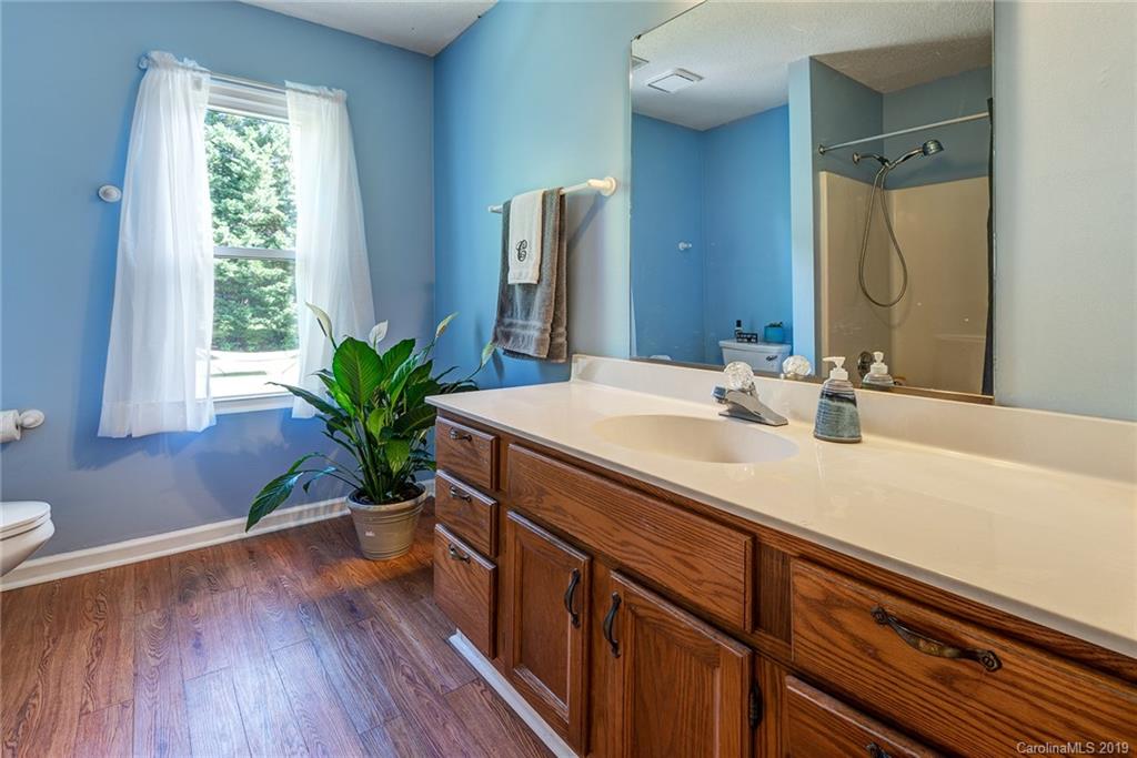 28 Camelfield Road Weaverville NC 28787