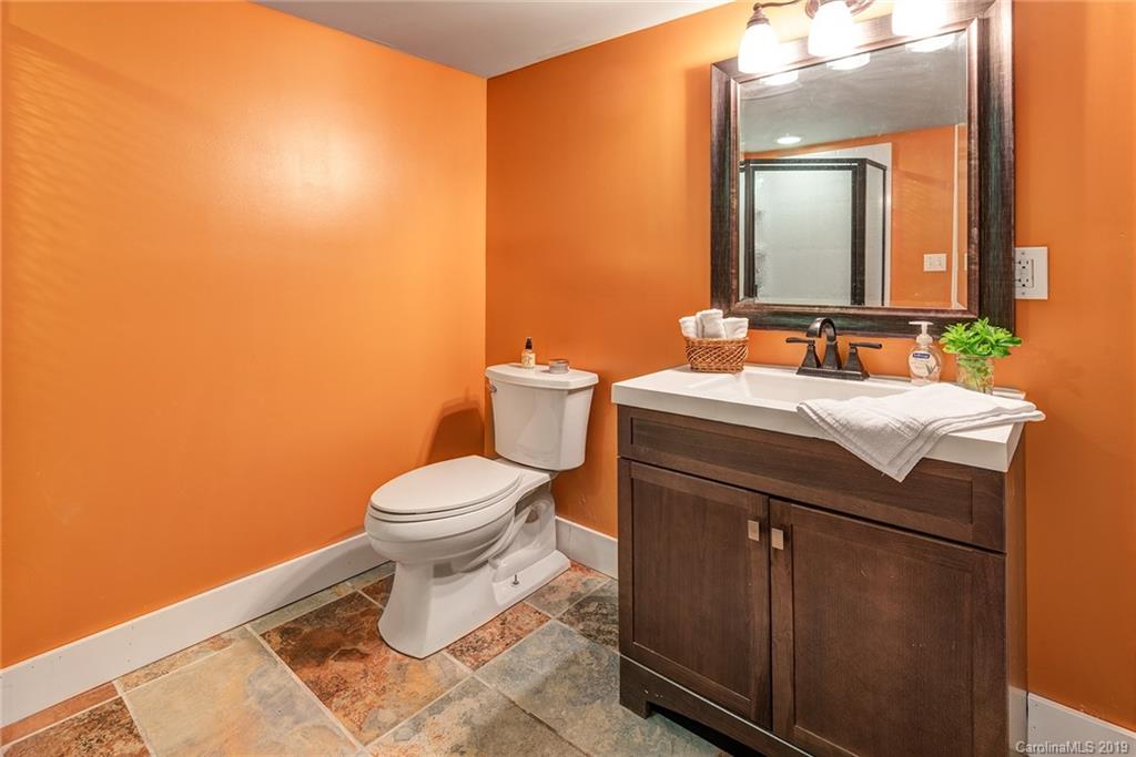28 Camelfield Road Weaverville NC 28787