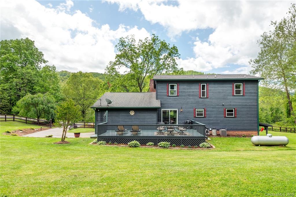 28 Camelfield Road Weaverville NC 28787