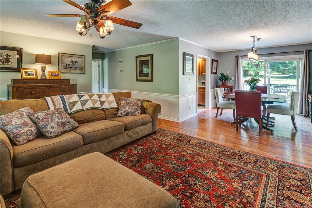 28 Camelfield Road Weaverville NC 28787