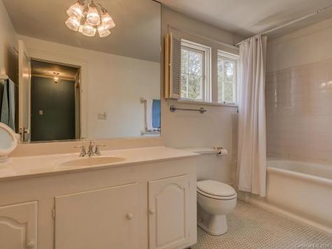 1 Evergreen Lane Asheville NC 28801