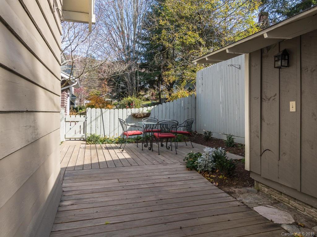 1 Evergreen Lane Asheville NC 28801