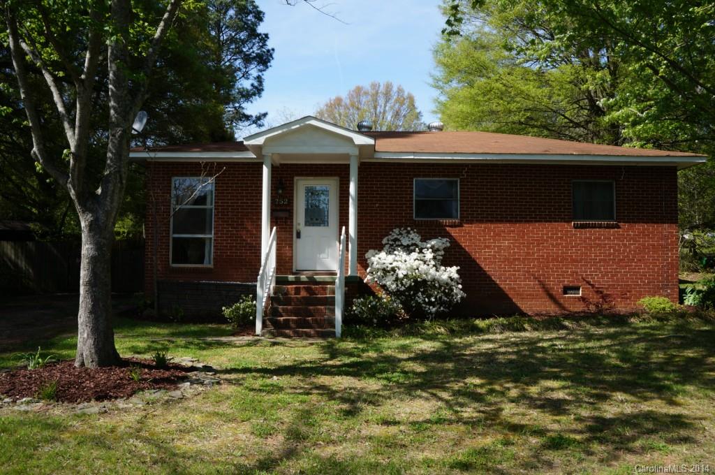 752 Carpenter Avenue Mooresville NC 28115