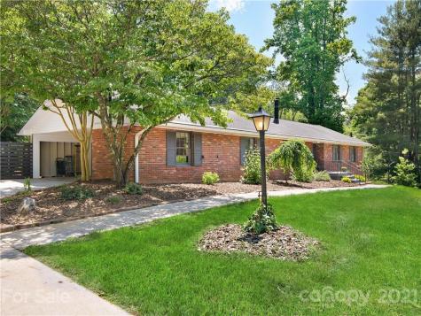 1 Greenleaf Circle Asheville NC 28804