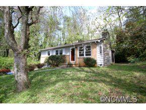 15 Coventry Circle Asheville NC 28806