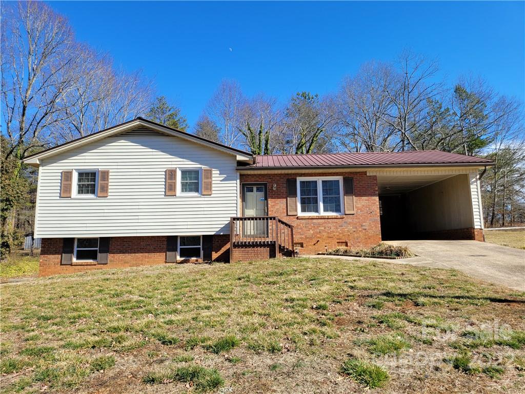 1020 26th Street NE Hickory NC 28601