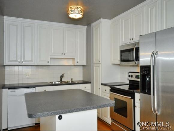 7 Stockbridge Place Asheville NC 28805