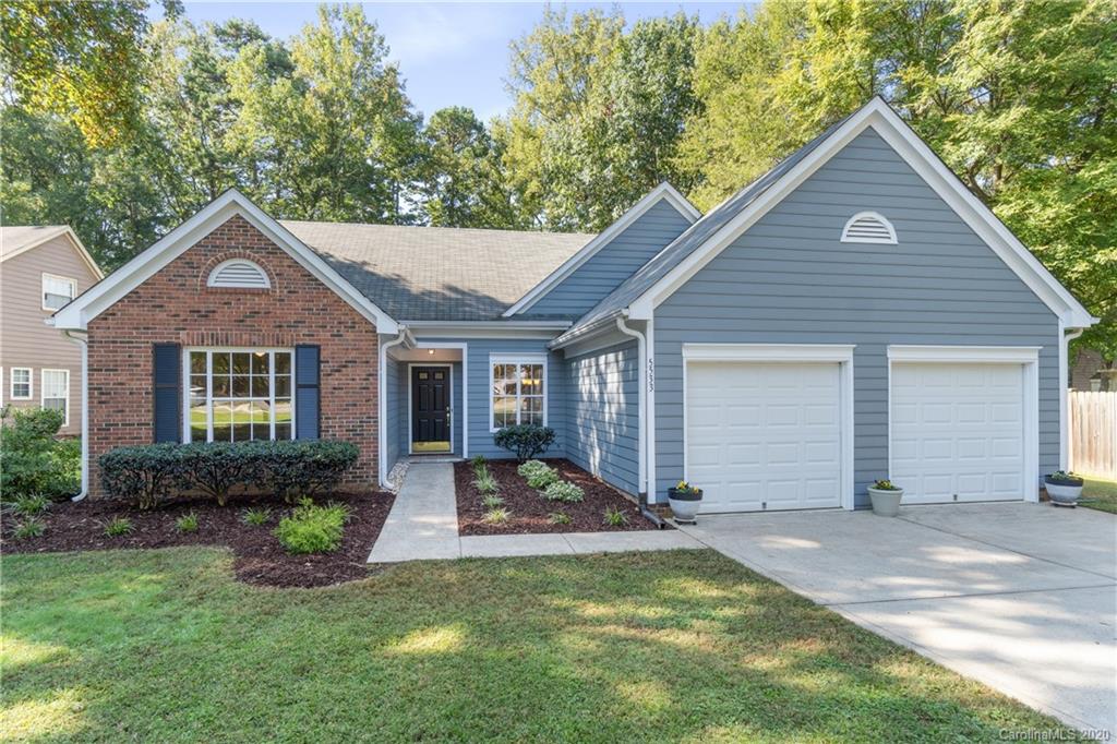 5533 Oak Drive Charlotte NC 28216
