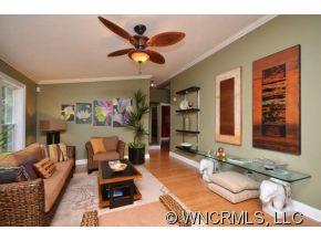 221 Christina Court Asheville NC 28806
