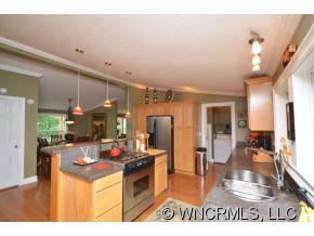 221 Christina Court Asheville NC 28806