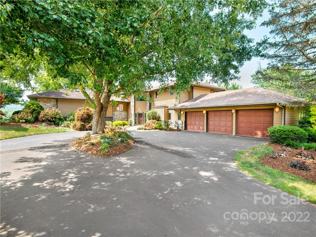 15 Preston Court Weaverville NC 28787