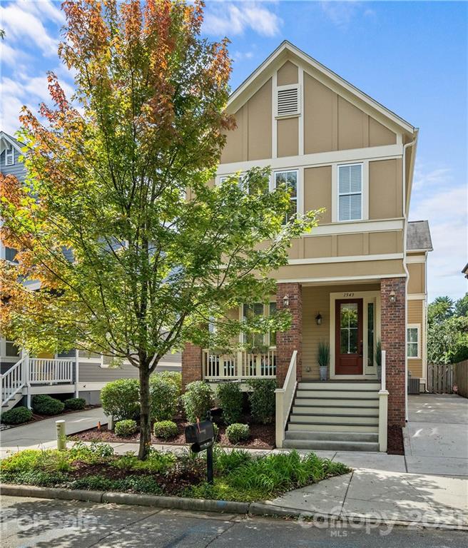 1543 Tippah Park Court Charlotte NC 28205