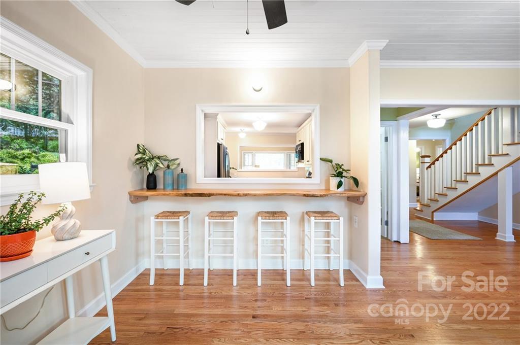 28 Sandon Drive Asheville NC 28804