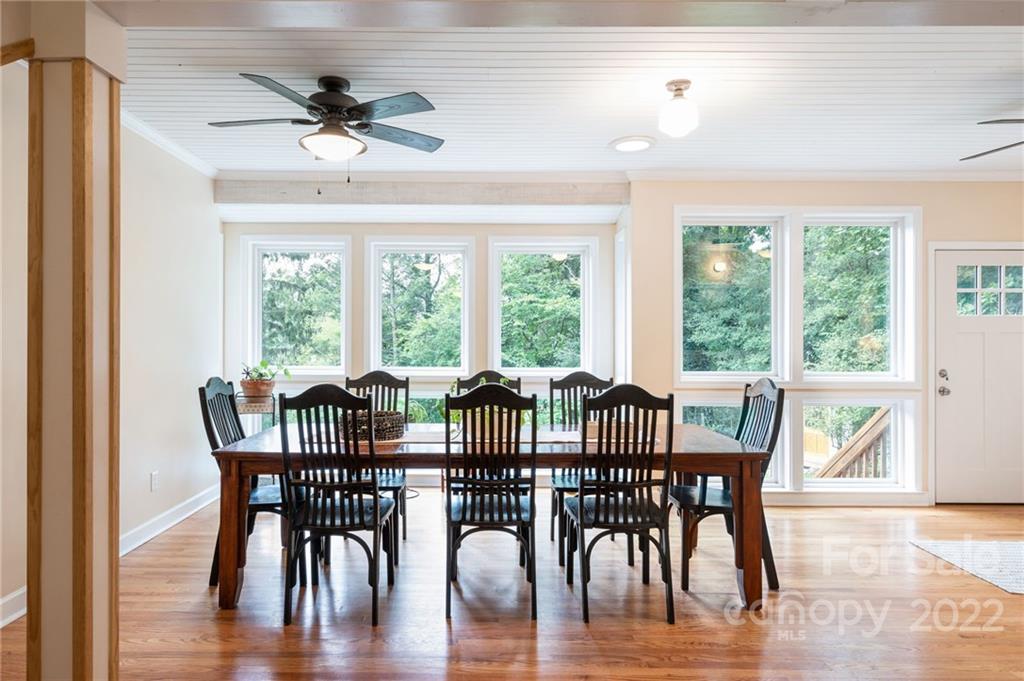 28 Sandon Drive Asheville NC 28804