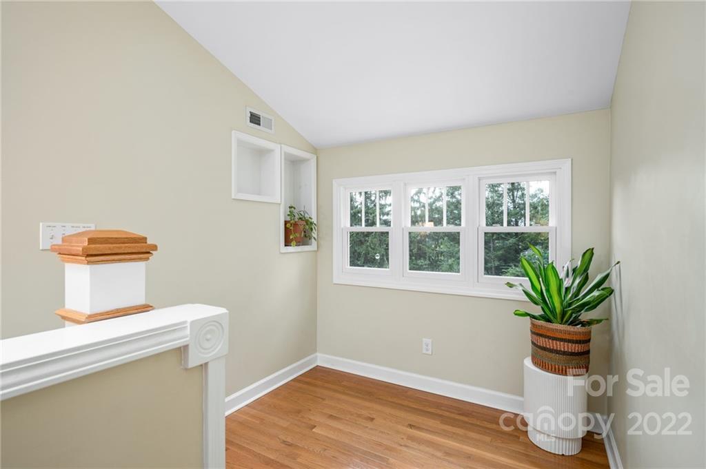 28 Sandon Drive Asheville NC 28804