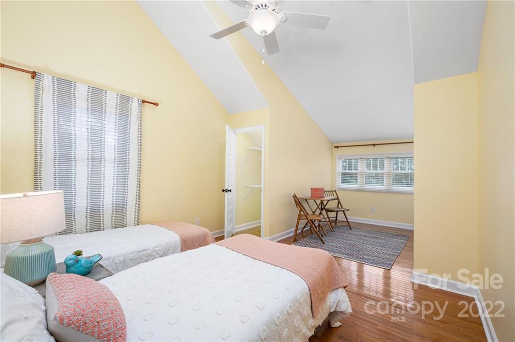 28 Sandon Drive Asheville NC 28804