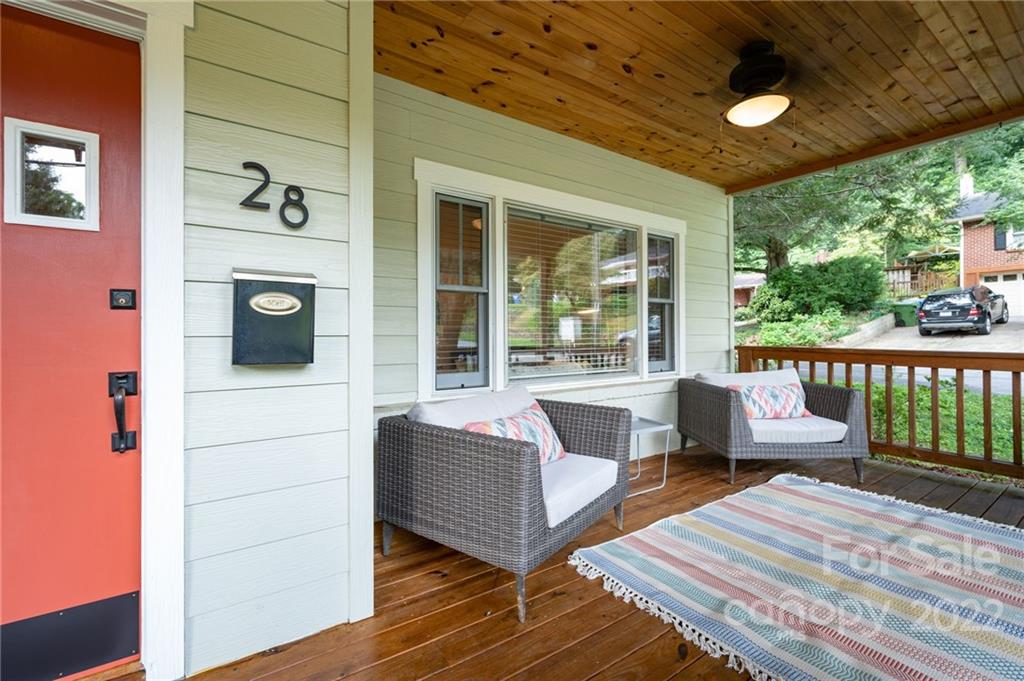 28 Sandon Drive Asheville NC 28804