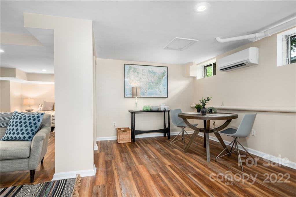 28 Sandon Drive Asheville NC 28804