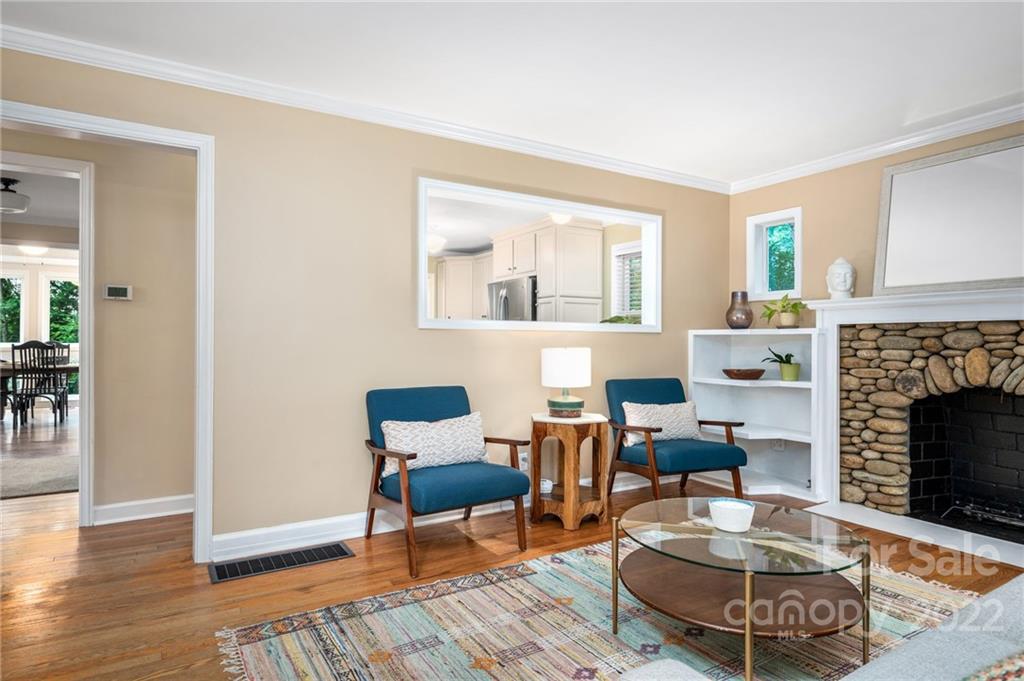 28 Sandon Drive Asheville NC 28804