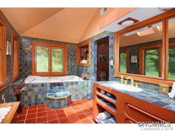 135 Mill Road Asheville NC 28805