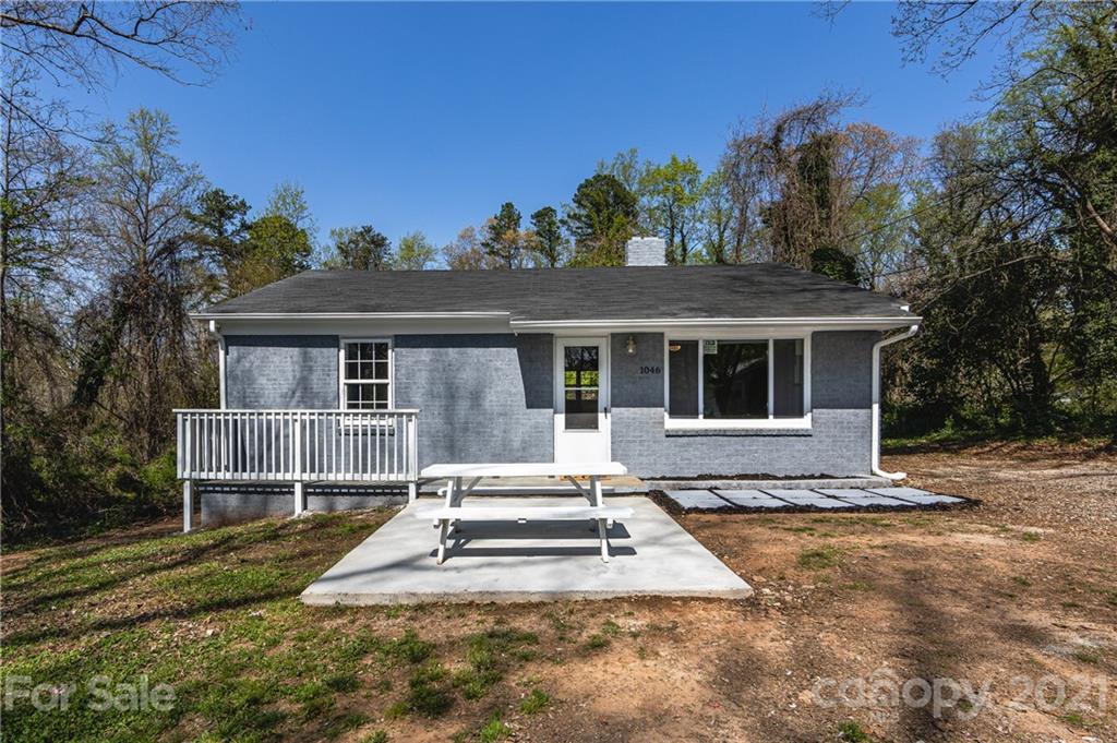 1046 Ridge Avenue Gastonia NC 28052
