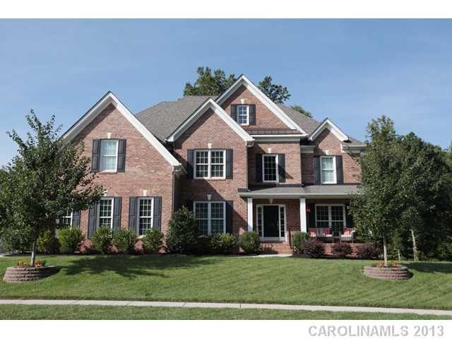 118 E Warfield Drive Mooresville NC 28115