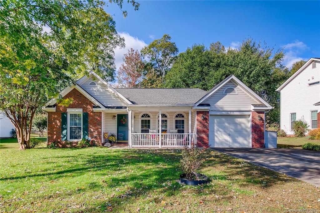 11817 Long Forest Drive Charlotte NC 28269
