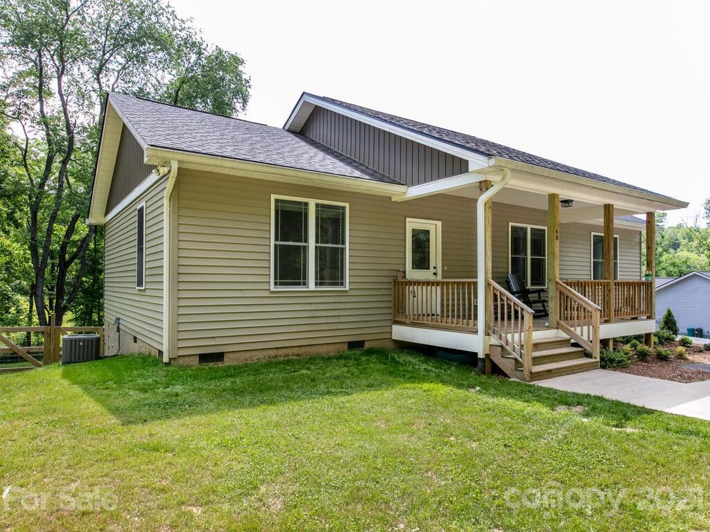 60 Colter Lees Way Horse Shoe NC 28742