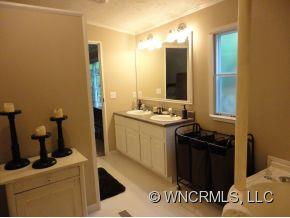 72 Oneil Circle Swannanoa NC 28778