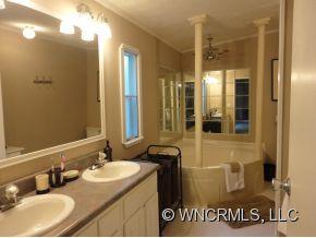 72 Oneil Circle Swannanoa NC 28778