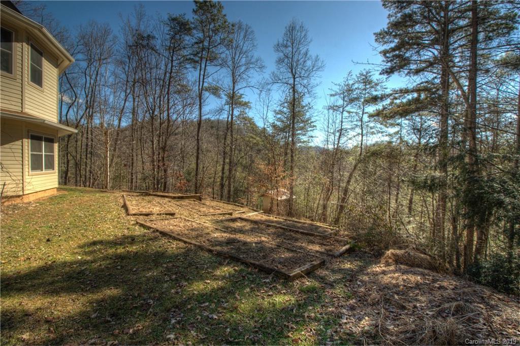 630 Rustic Heights Road Waynesville NC 28785