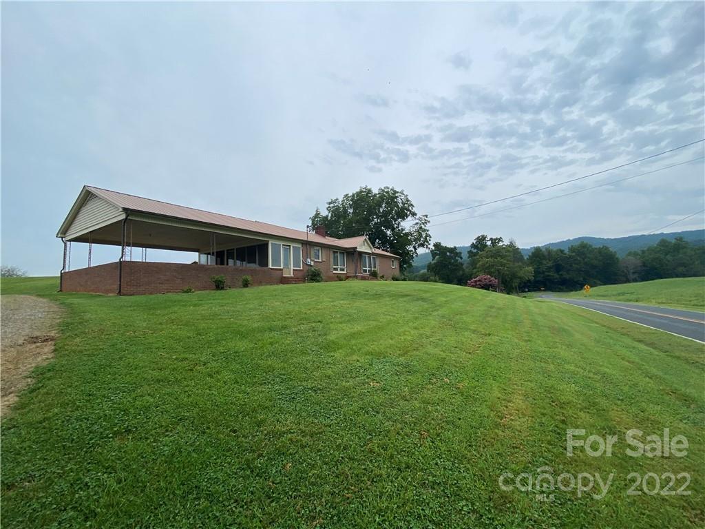 1768 Silas Deal Road Taylorsville NC 28681