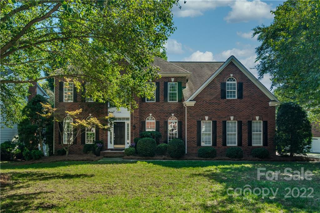 7324 Harrisonwoods Place Charlotte NC 28270