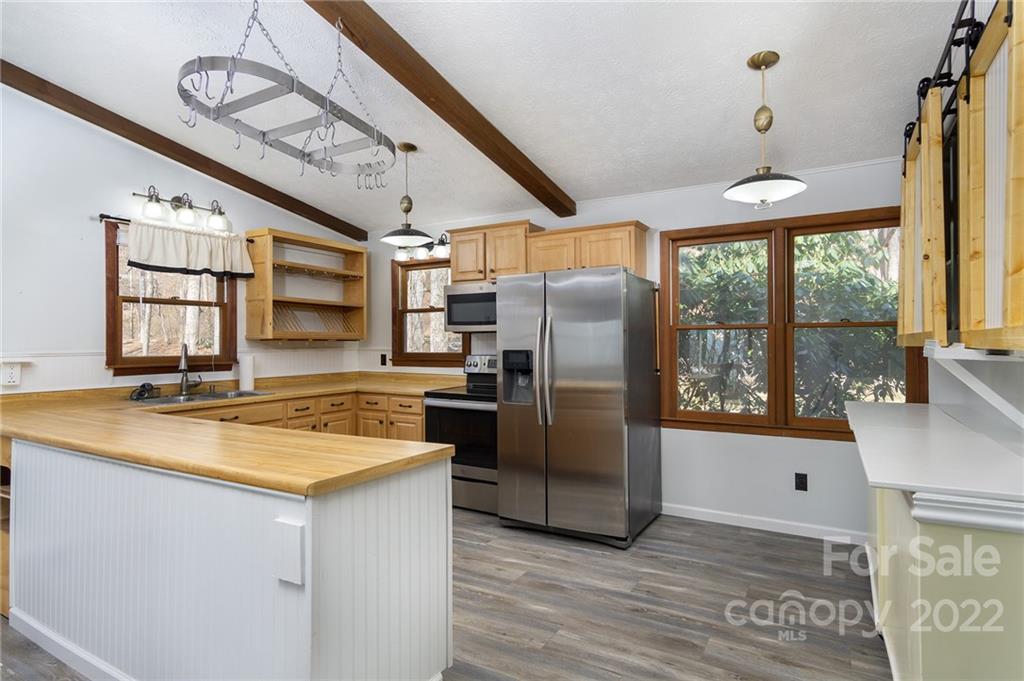 23 Alpine Way Swannanoa NC 28778