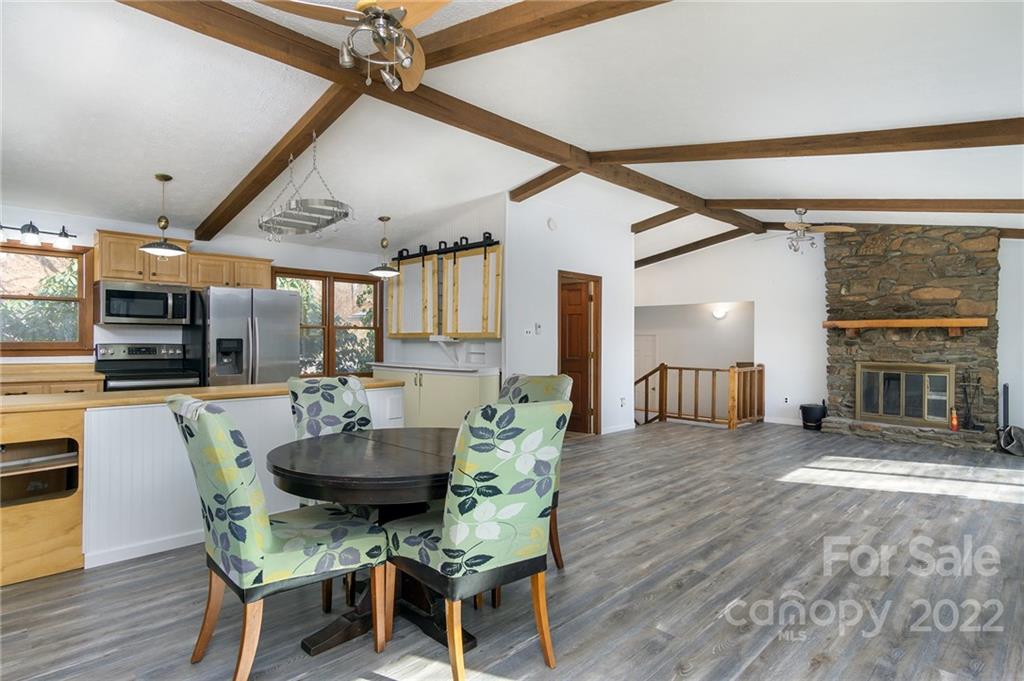 23 Alpine Way Swannanoa NC 28778