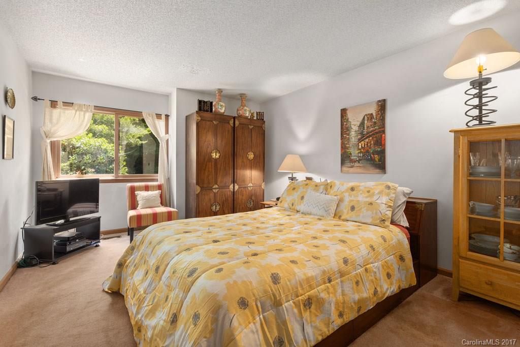 405 Windswept Drive Asheville NC 28801
