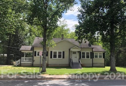 464 10th Avenue Drive NE Hickory NC 28601