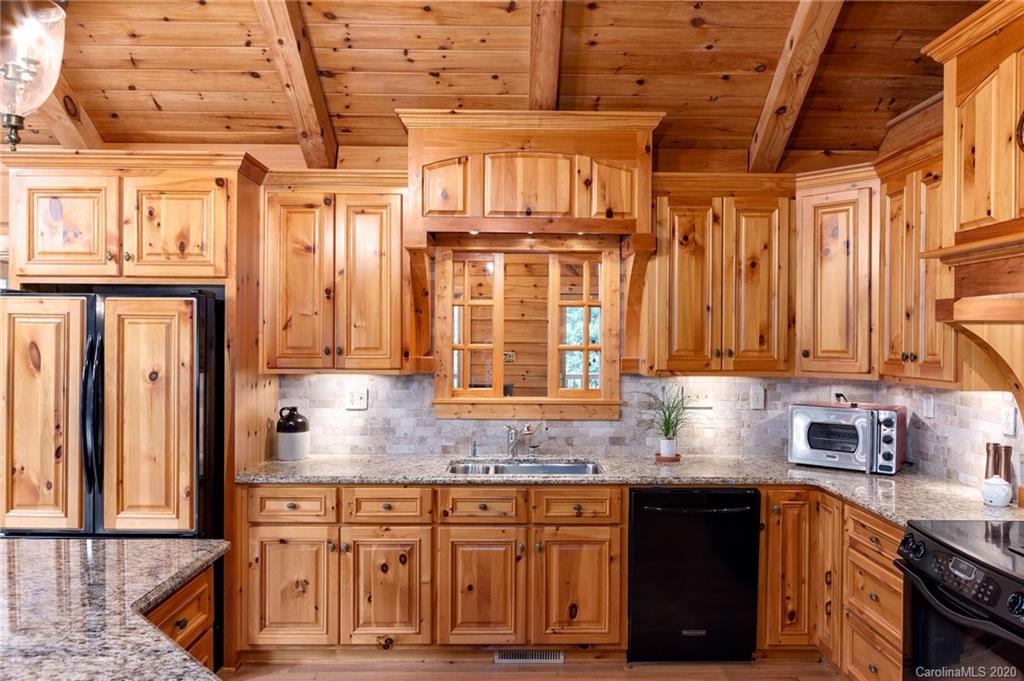 156 Red Oak Lane Marshall NC 28753
