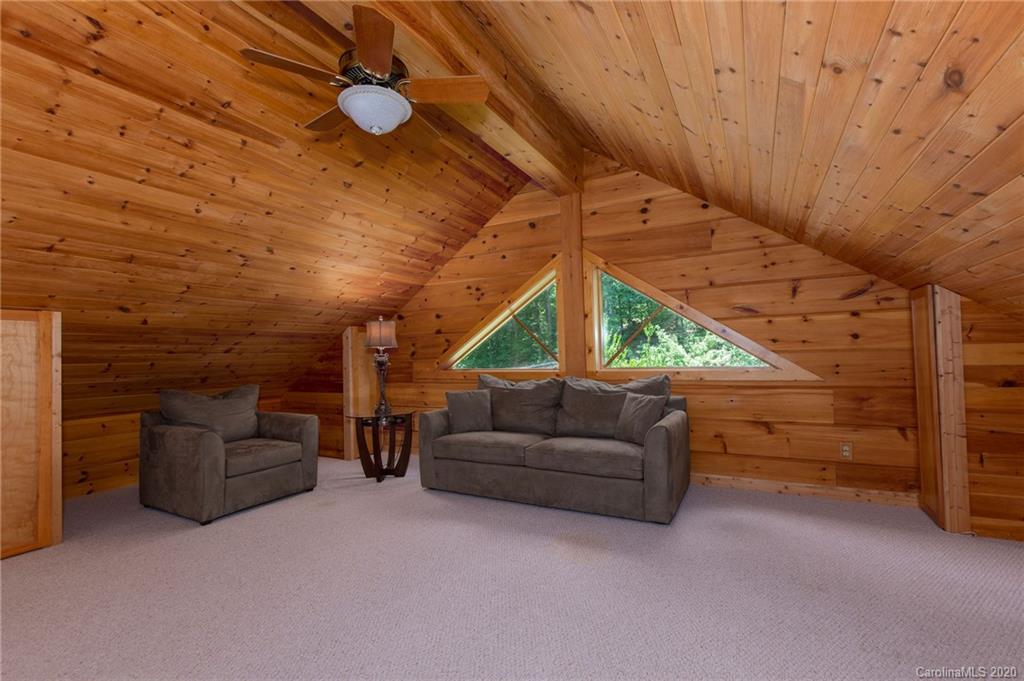 156 Red Oak Lane Marshall NC 28753