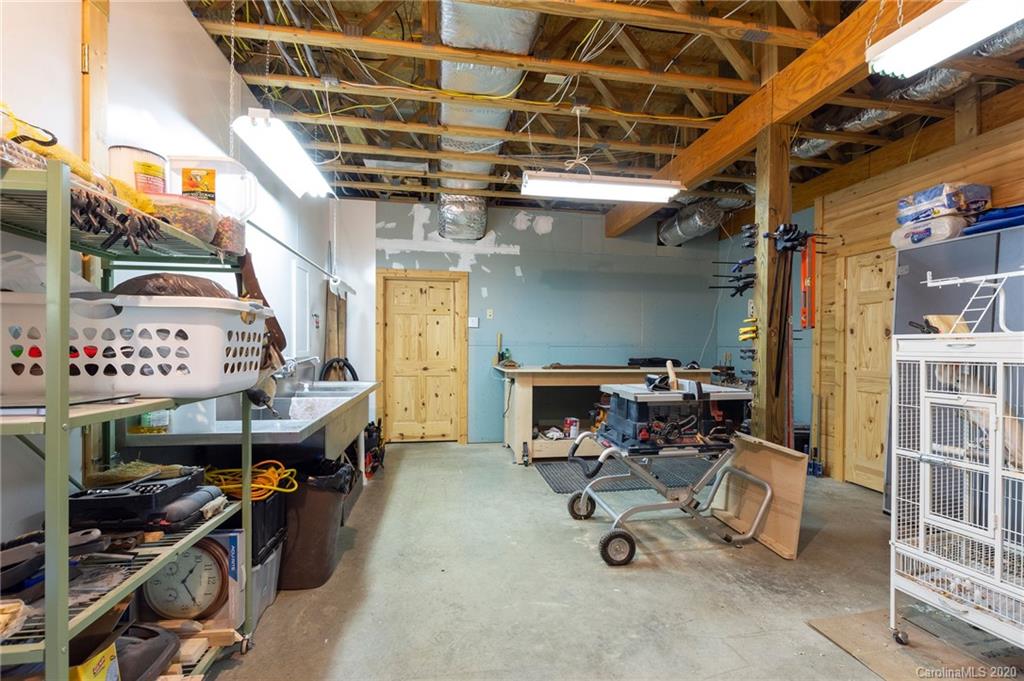 156 Red Oak Lane Marshall NC 28753