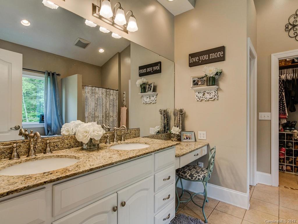 11 Gaston Mountain Road Asheville NC 28806