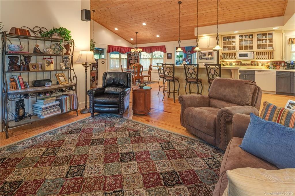 276 Morgan Branch Road Marshall NC 28753