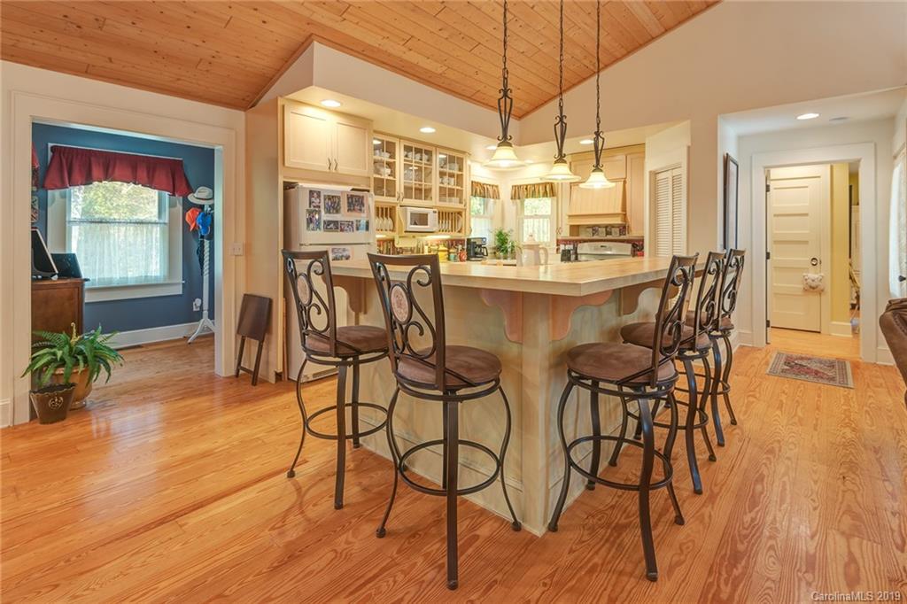 276 Morgan Branch Road Marshall NC 28753