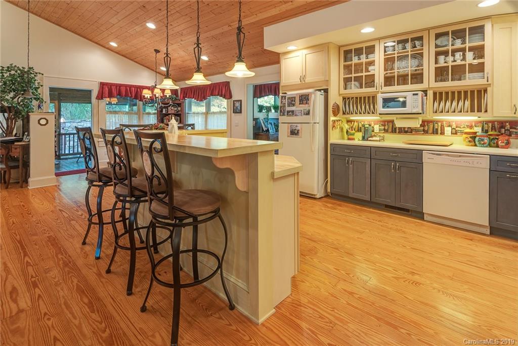 276 Morgan Branch Road Marshall NC 28753